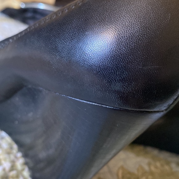 Preloved Tory Burch shoes size 7 1/2 M - Picture 8 of 8